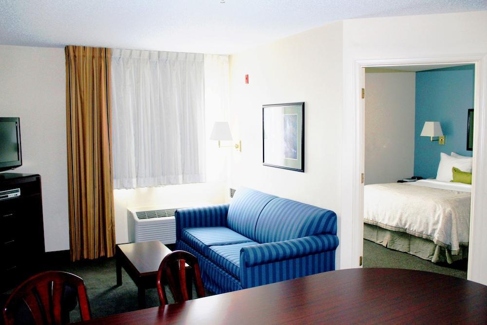 Candlewood Suites Glen Allen-Short Pump Exterior photo