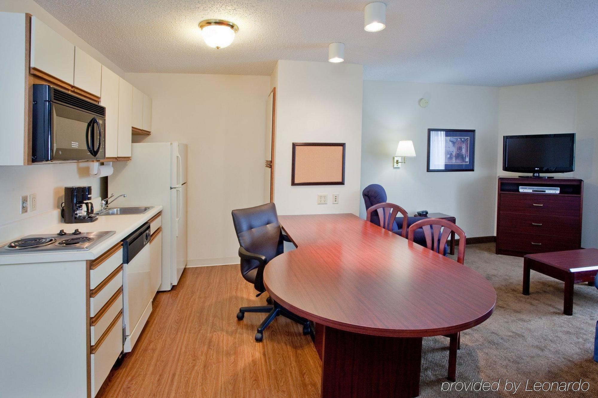 Candlewood Suites Glen Allen-Short Pump Room photo