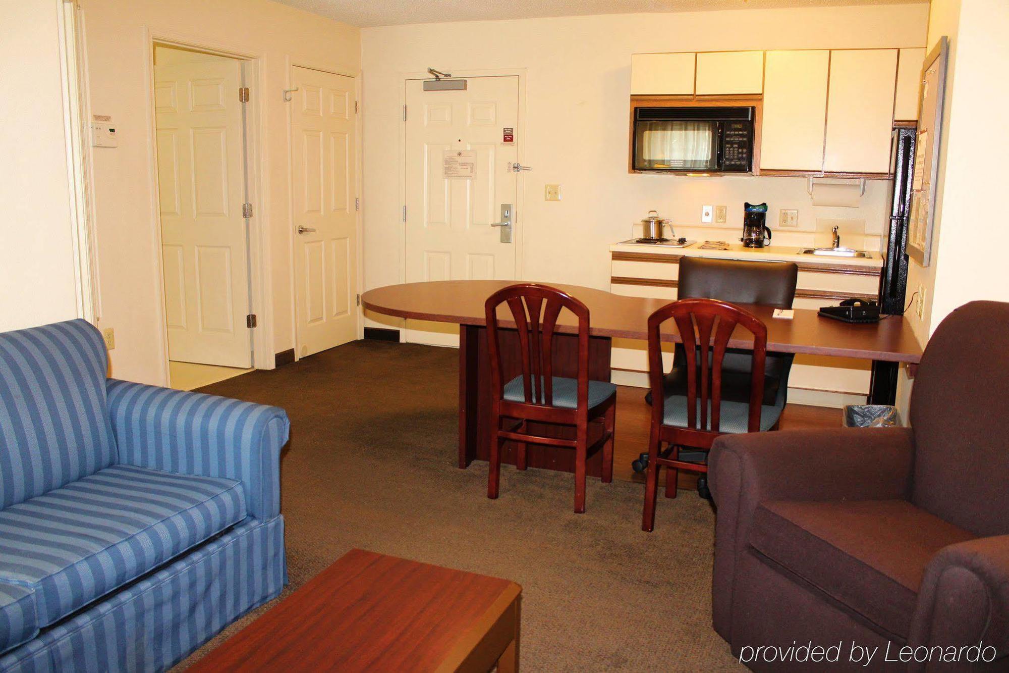 Candlewood Suites Glen Allen-Short Pump Exterior photo